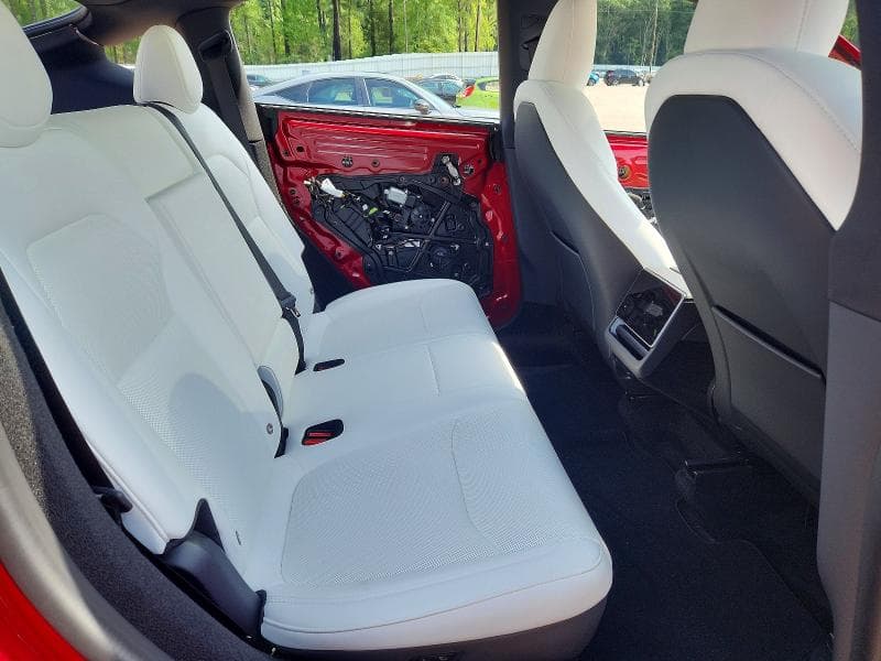 2026 TESLA MODEL Y 10
