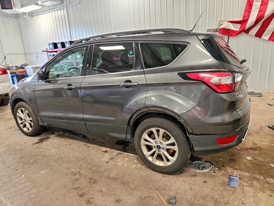 2018 FORD ESCAPE SE 2