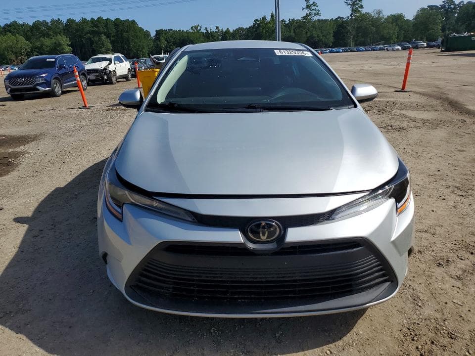 2025 TOYOTA COROLLA LE 5