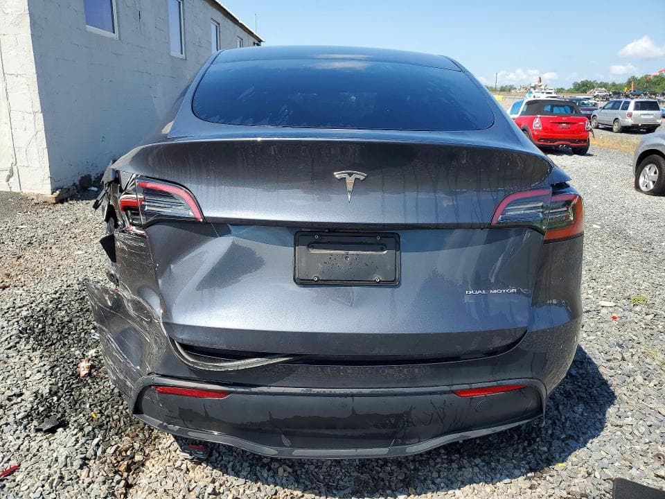 2023 TESLA MODEL Y 6