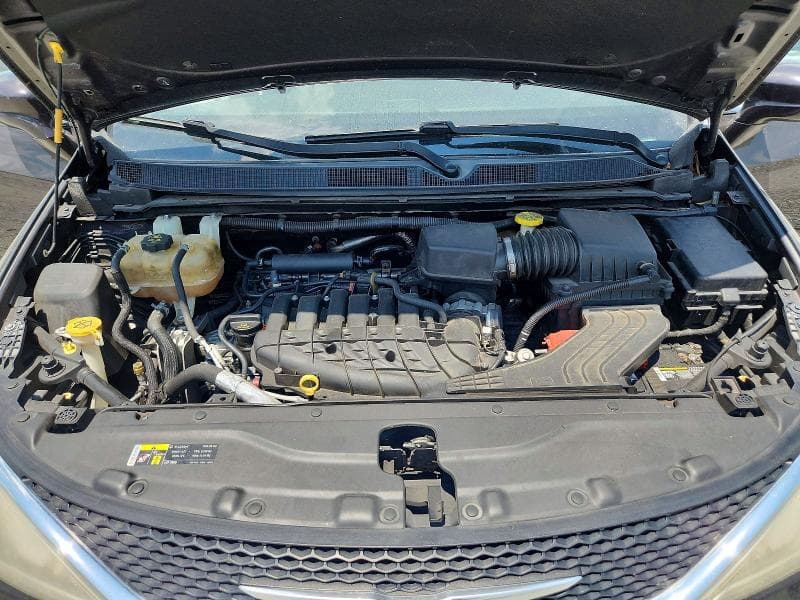 2017 CHRYSLER PACIFICA TOURING L 12