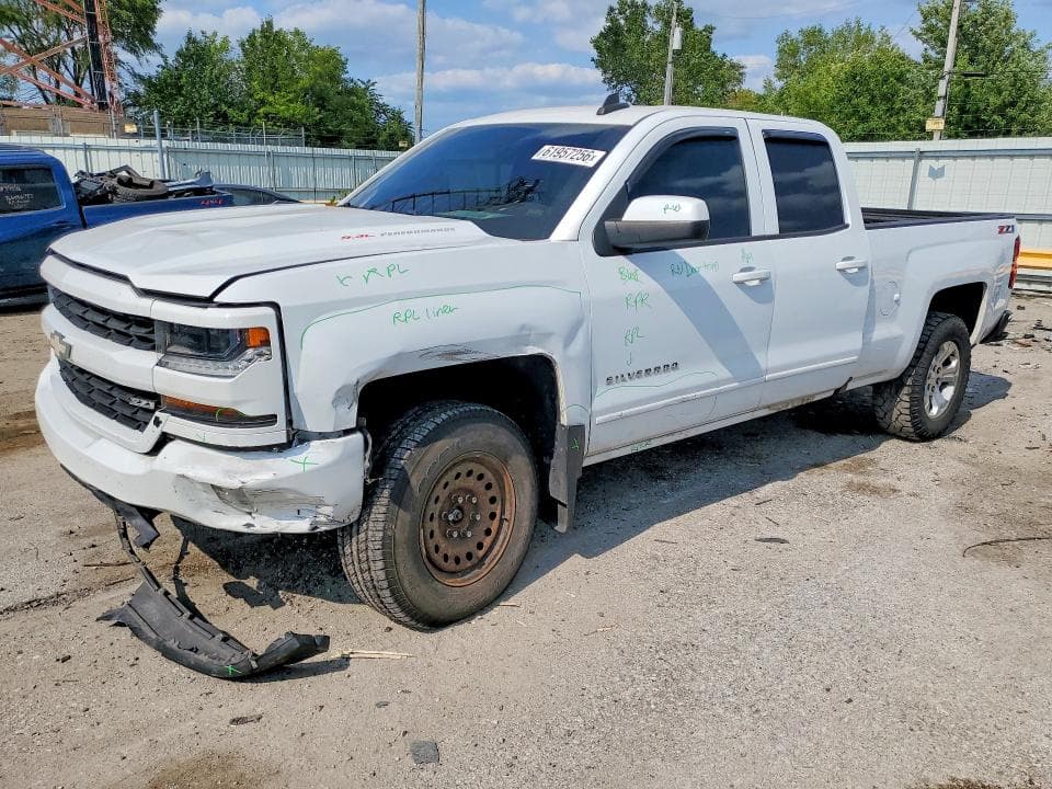 2017 CHEVROLET SILVERADO K1500 LT - 1