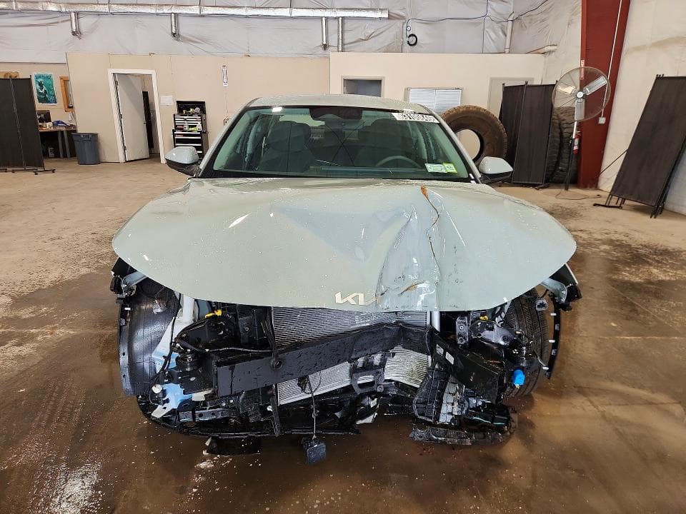 2026 KIA K4 LXS 5