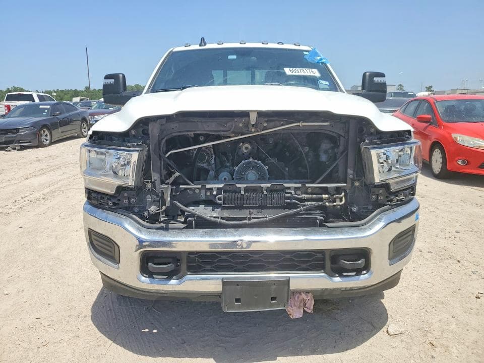 2024 RAM 3500 TRADESMAN 5