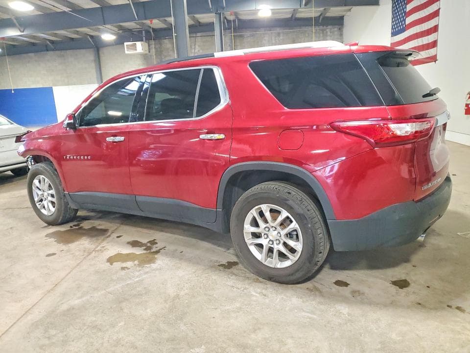 2018 CHEVROLET TRAVERSE LT 2