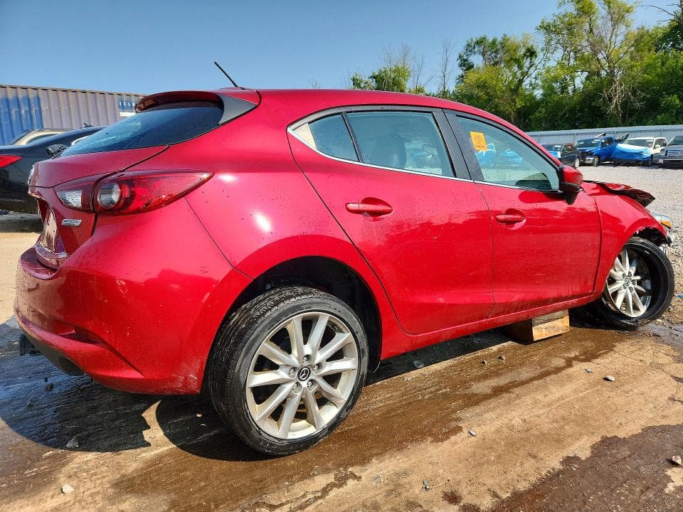 2017 MAZDA 3 TOURING 3