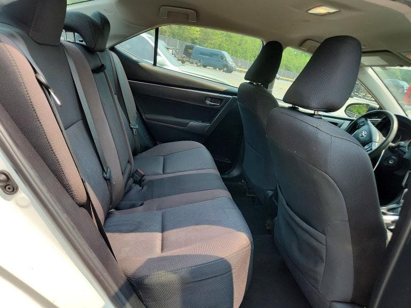 2019 TOYOTA COROLLA LE 10