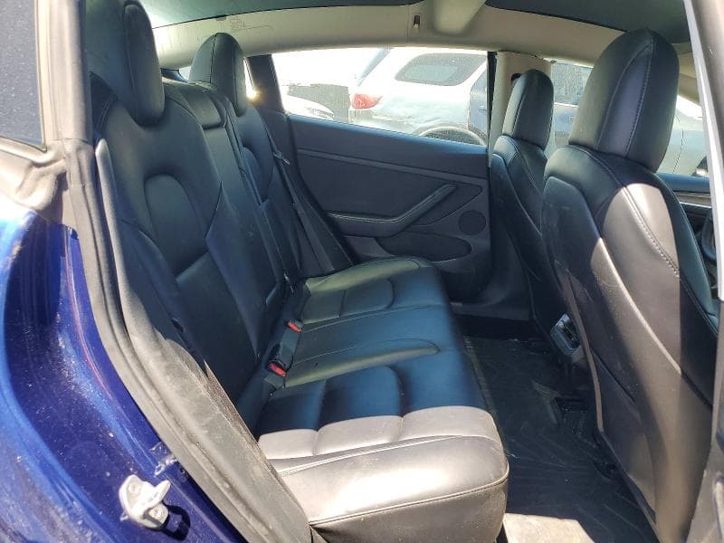 2022 TESLA MODEL 3 10