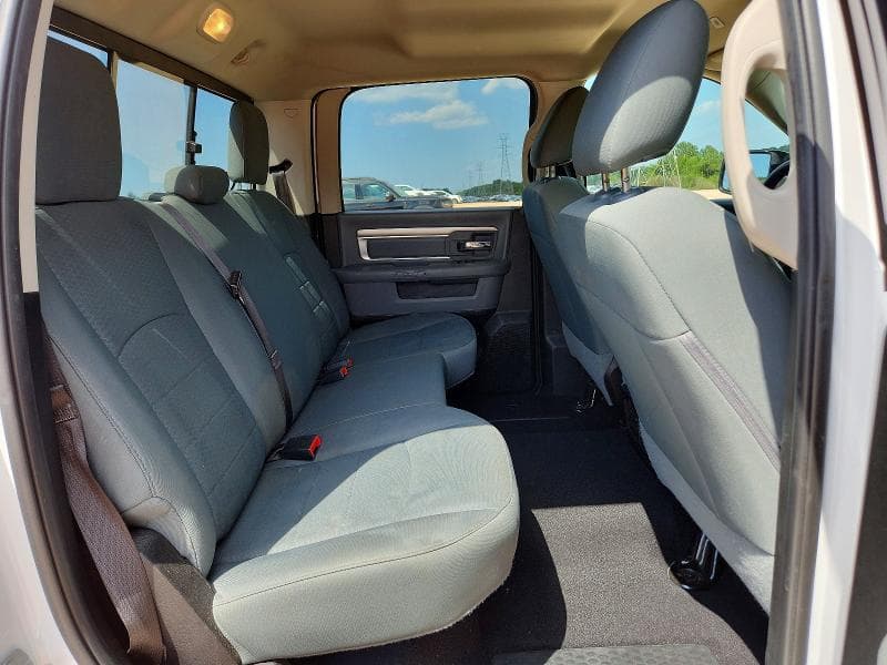 2020 RAM 1500 CLASSIC SLT 10