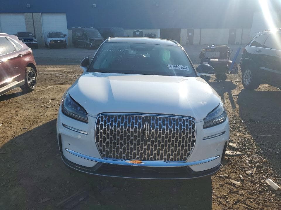 2026 LINCOLN CORSAIR PREMIERE 5