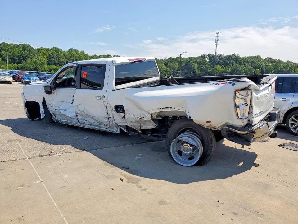 2026 CHEVROLET SILVERADO K3500 LT 2