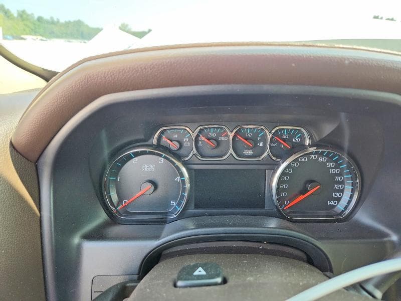 2017 GMC SIERRA K2500 SLT 9