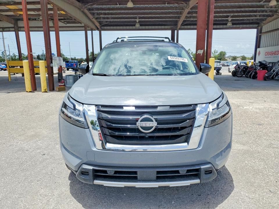 2024 NISSAN PATHFINDER SL 5