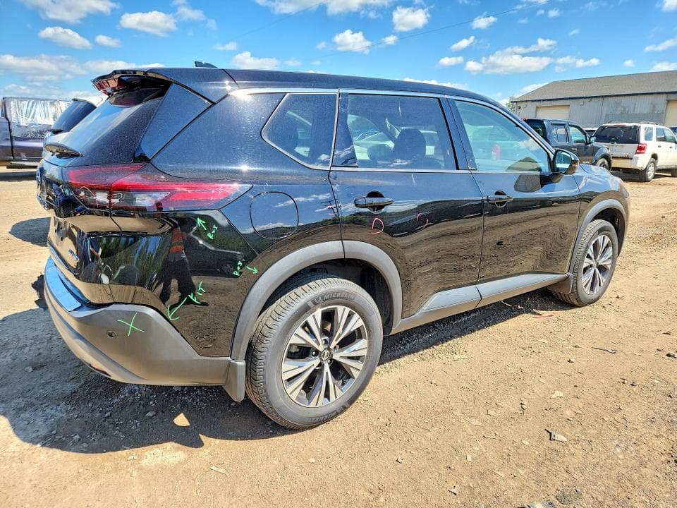 2021 NISSAN ROGUE SV 3