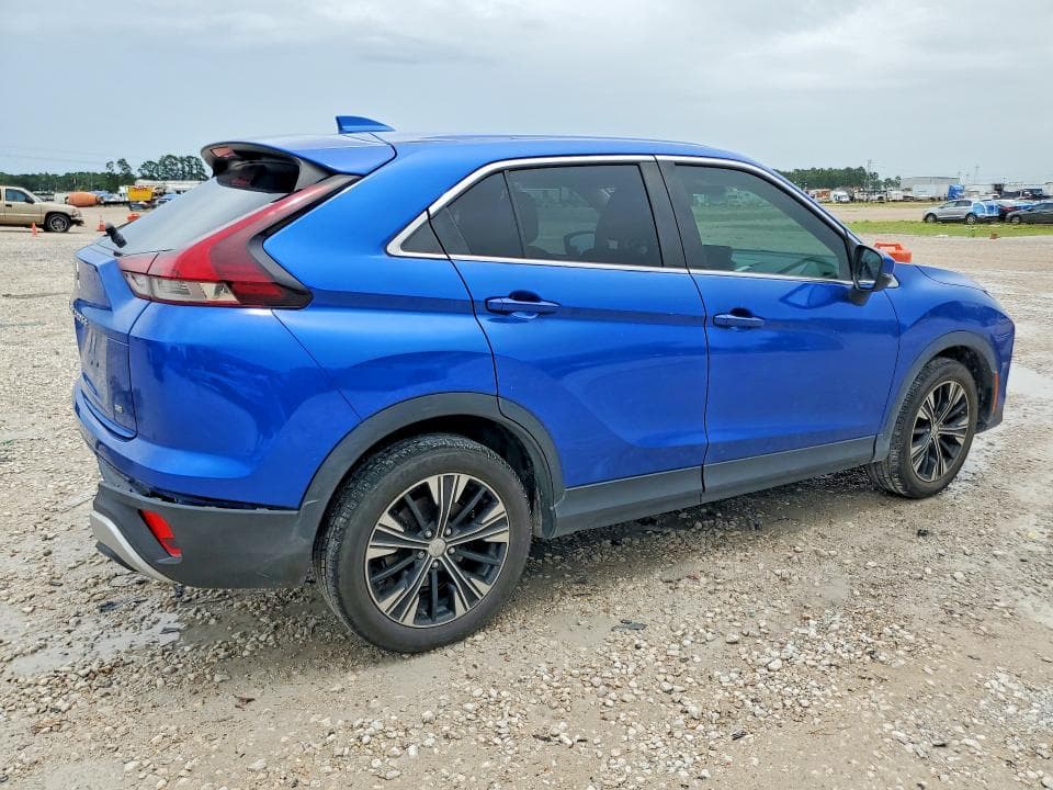 2022 MITSUBISHI ECLIPSE CROSS SE 3