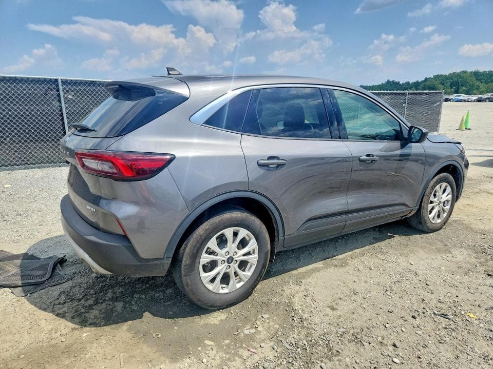 2023 FORD ESCAPE ACTIVE 3