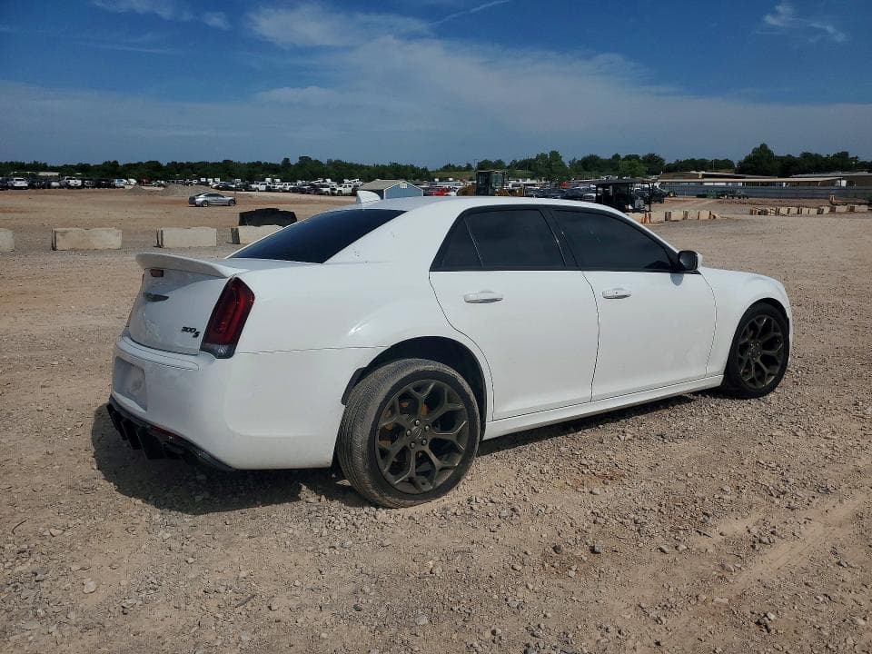 2017 CHRYSLER 300 S 3