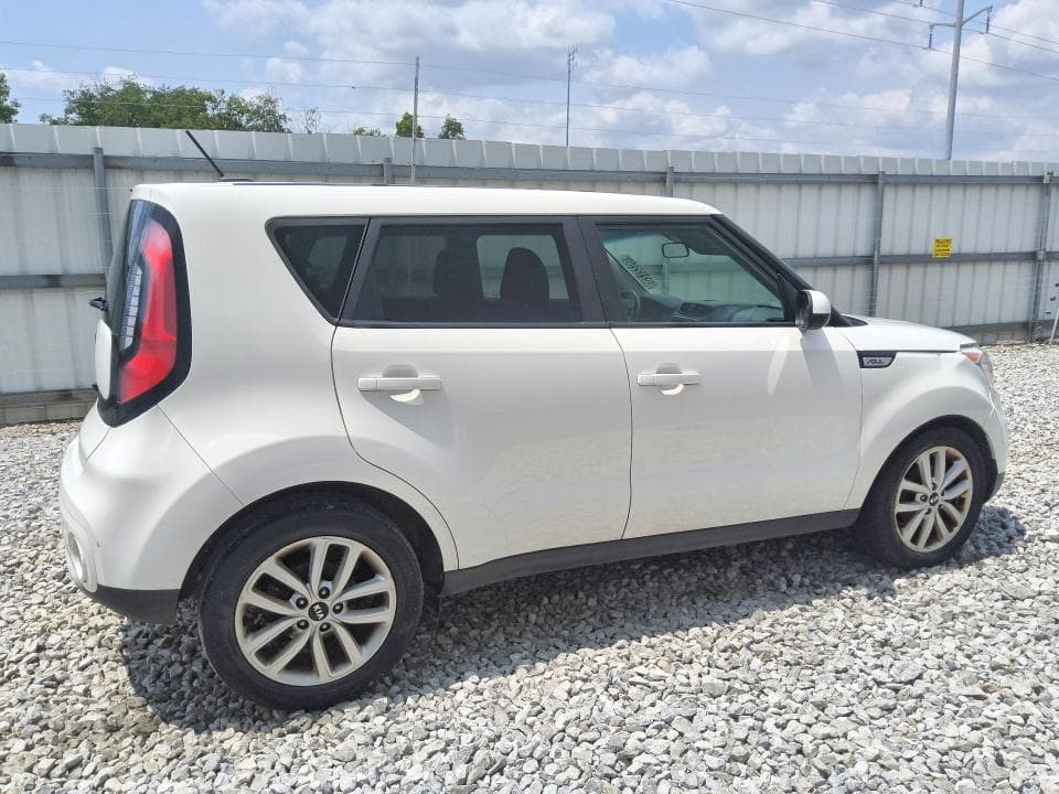 2019 KIA SOUL + 3