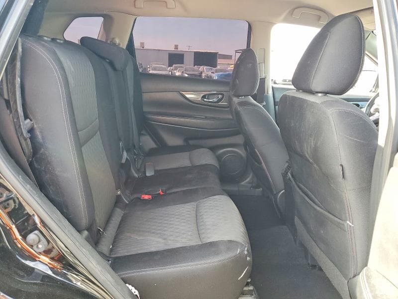2017 NISSAN ROGUE SV 11