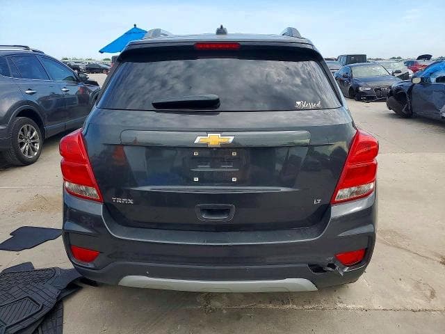 2018 CHEVROLET TRAX 1LT 6