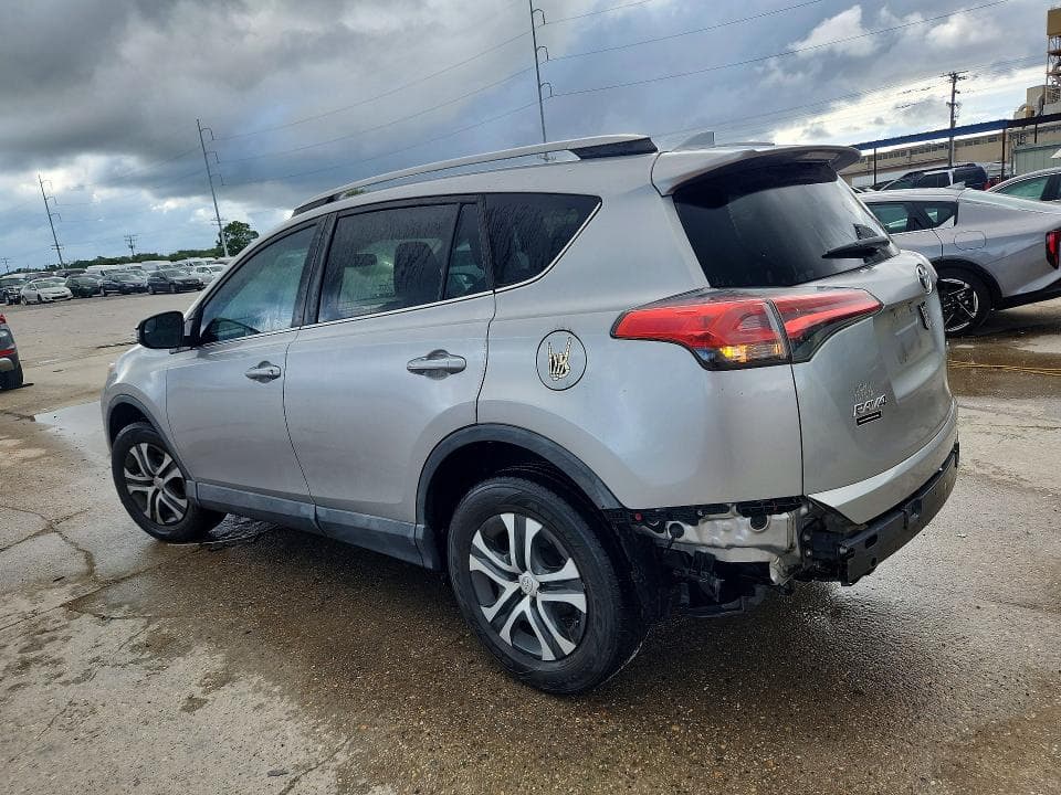2017 TOYOTA RAV4 LE 2