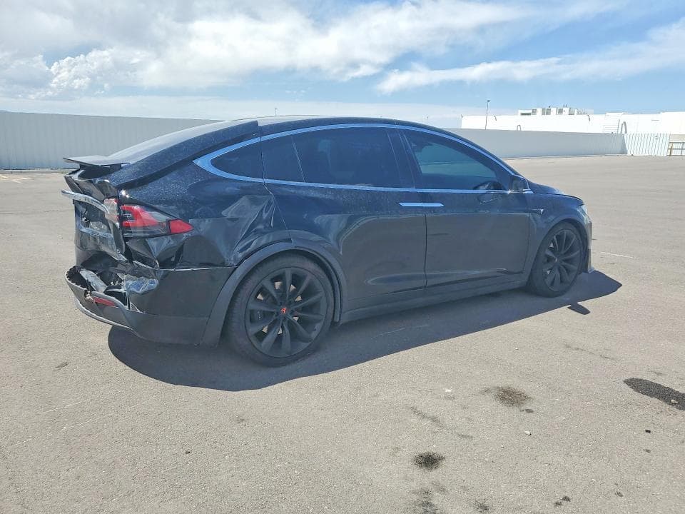 2018 TESLA MODEL X 3