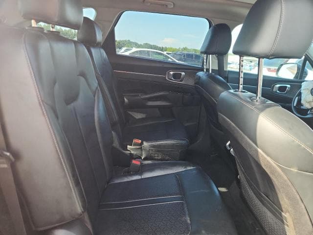 2021 KIA SORENTO SX 11