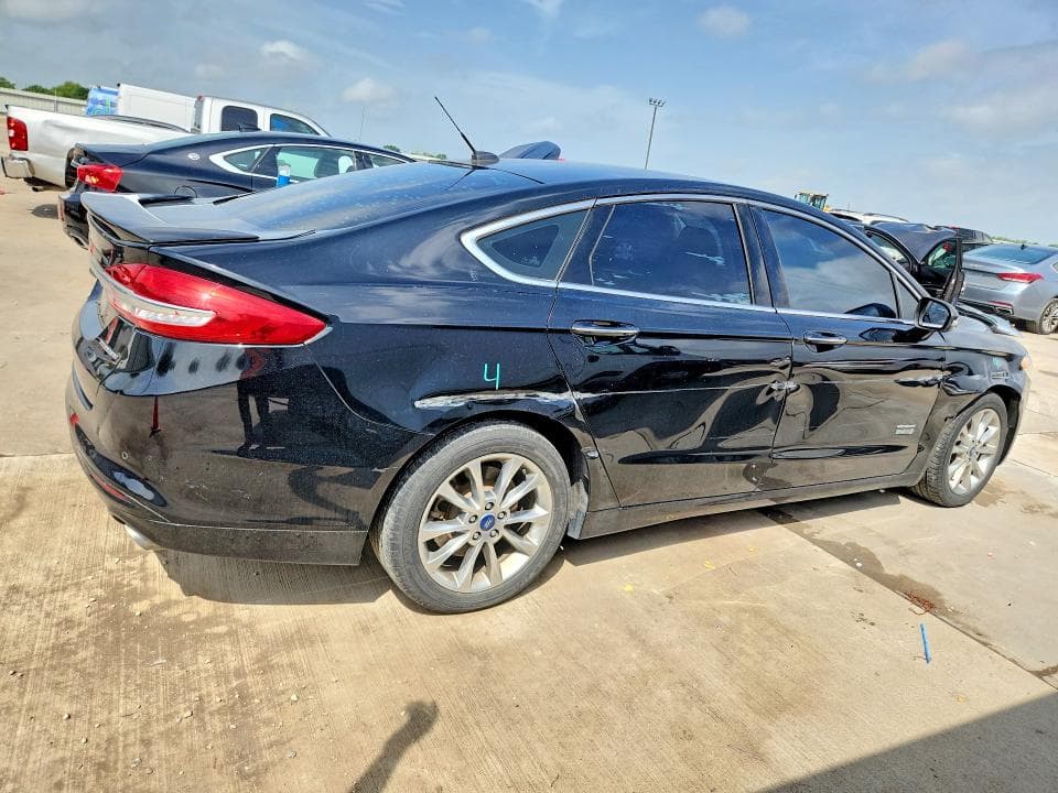 2018 FORD FUSION TITANIUM/PLATINUM PHEV 3