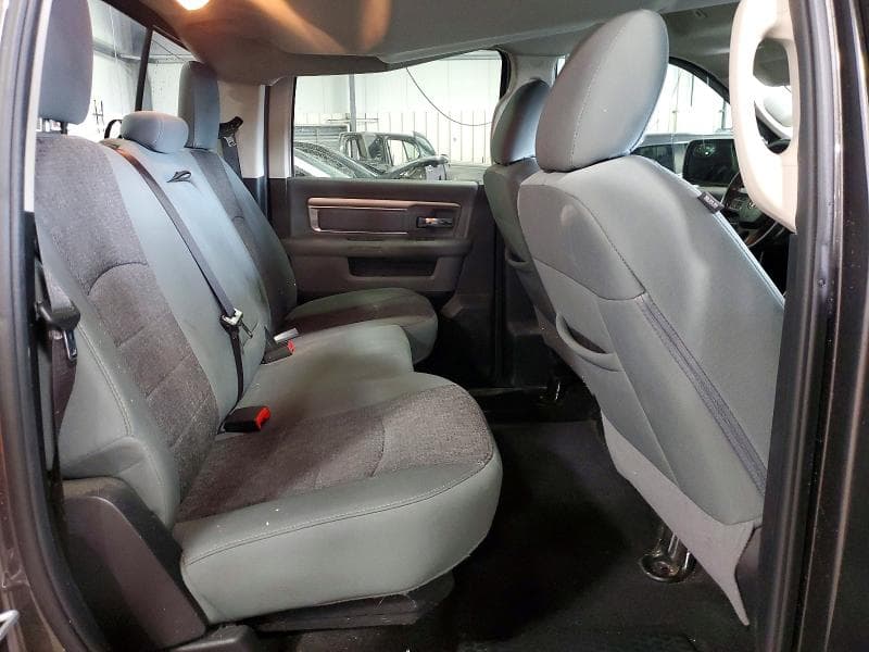 2018 RAM 1500 SLT 10
