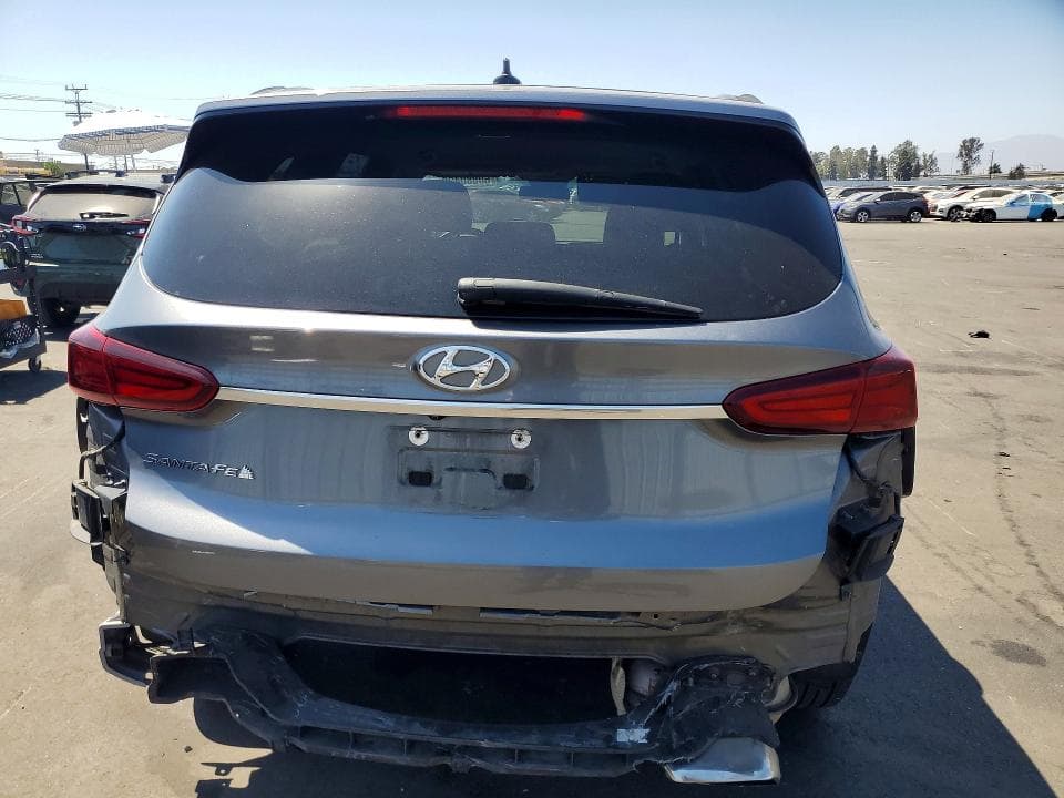 2019 HYUNDAI SANTA FE SE 6