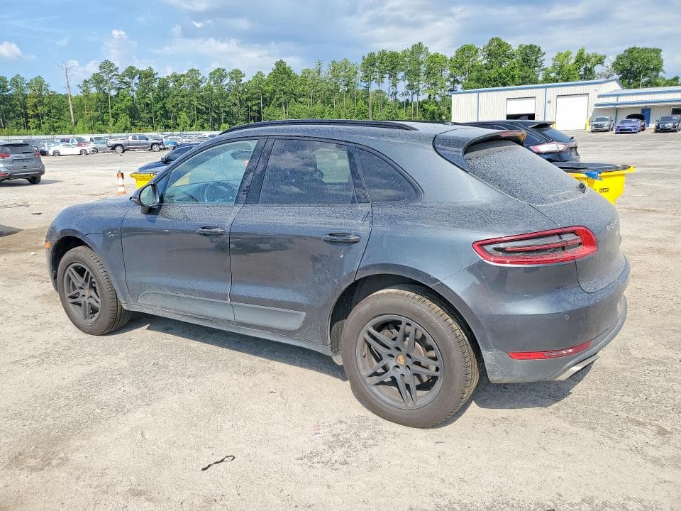 2017 PORSCHE MACAN 2