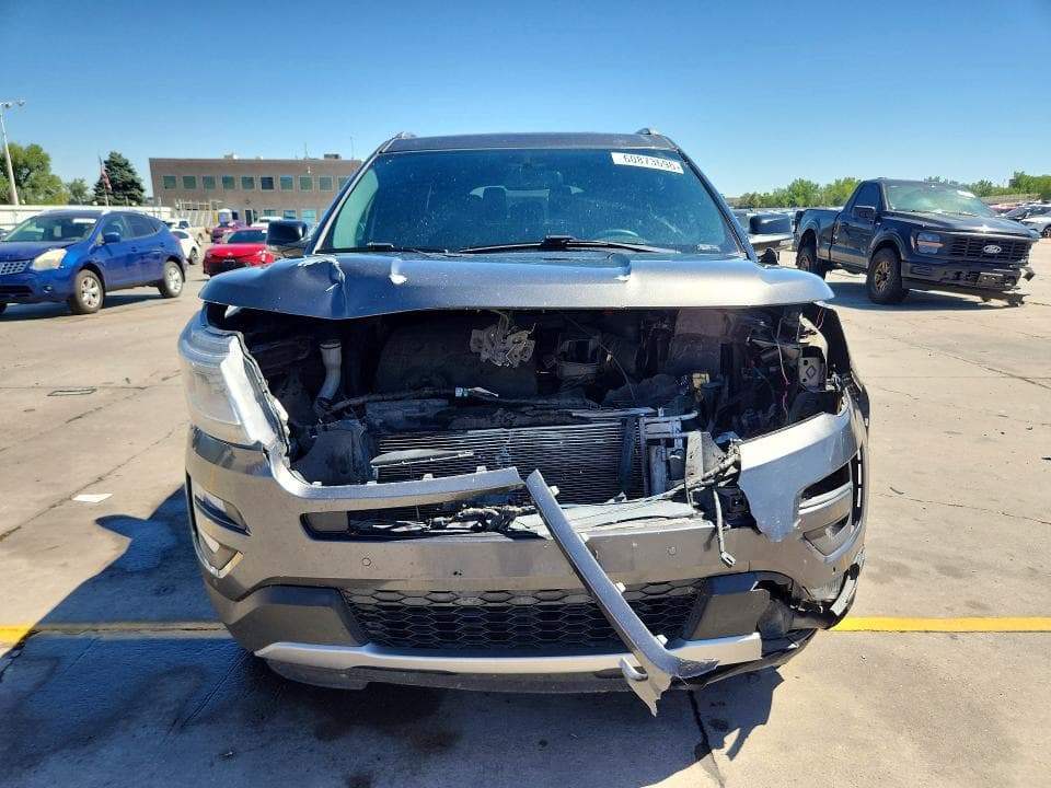 2017 FORD EXPLORER XLT 5