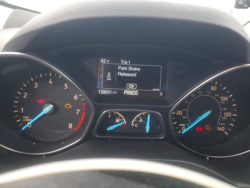 2017 FORD ESCAPE SE 9