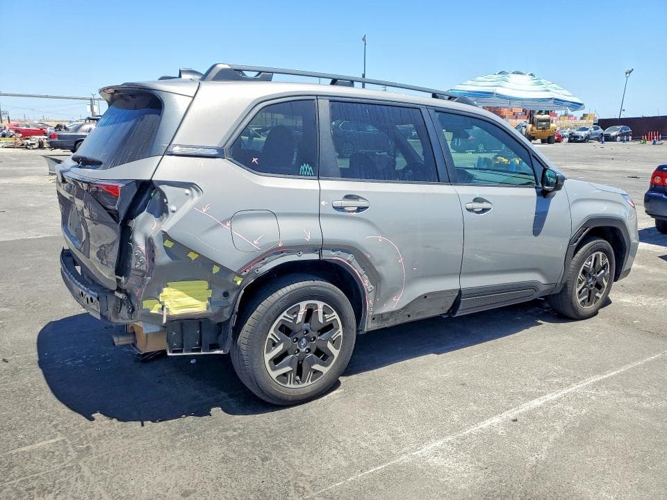 2025 SUBARU FORESTER PREMIUM 3
