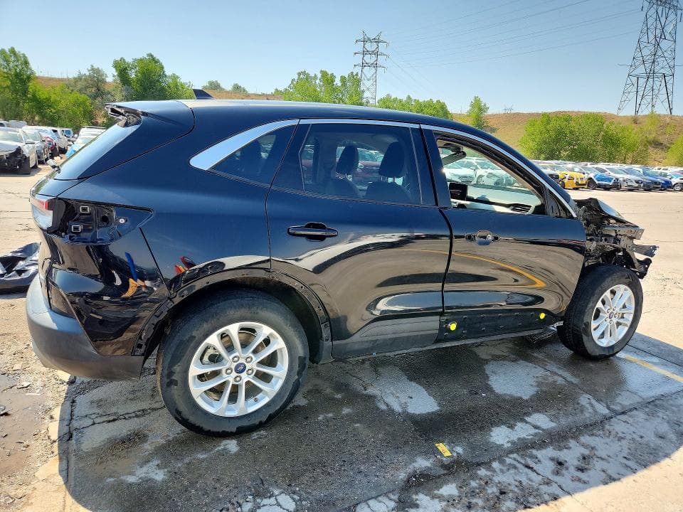 2020 FORD ESCAPE SE 3