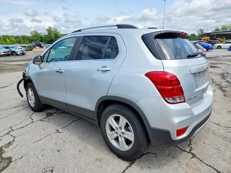 2018 CHEVROLET TRAX 1LT 2