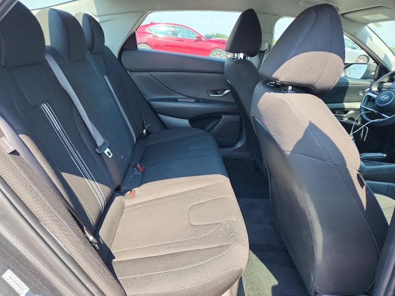 2024 HYUNDAI ELANTRA SEL 10