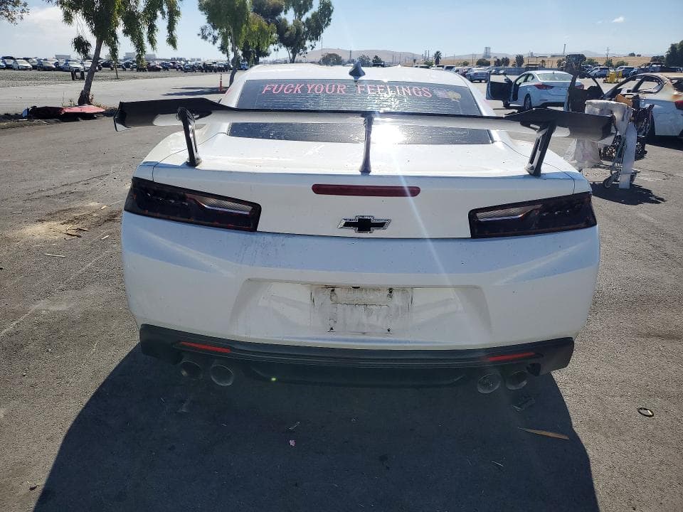 2018 CHEVROLET CAMARO LT 6