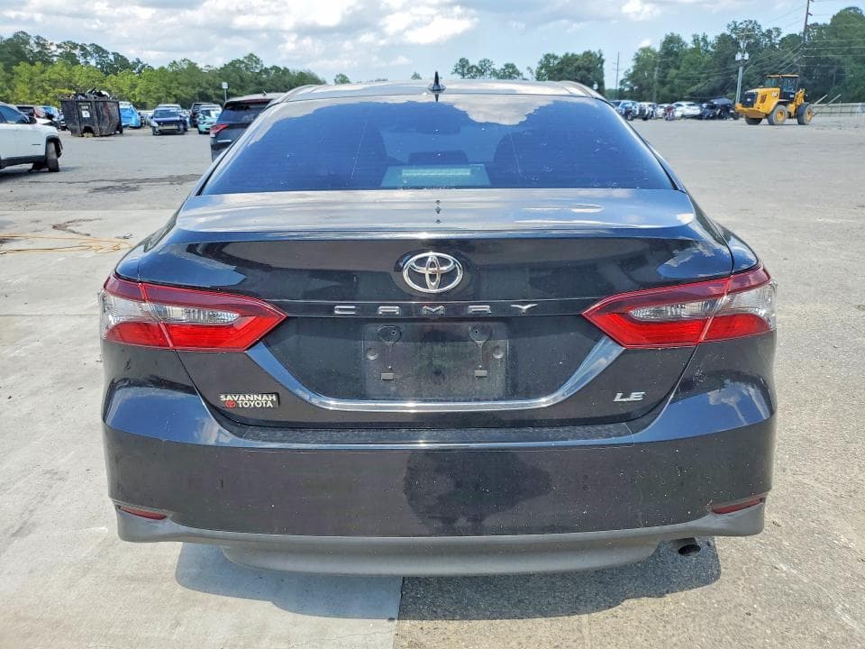 2022 TOYOTA CAMRY LE 6