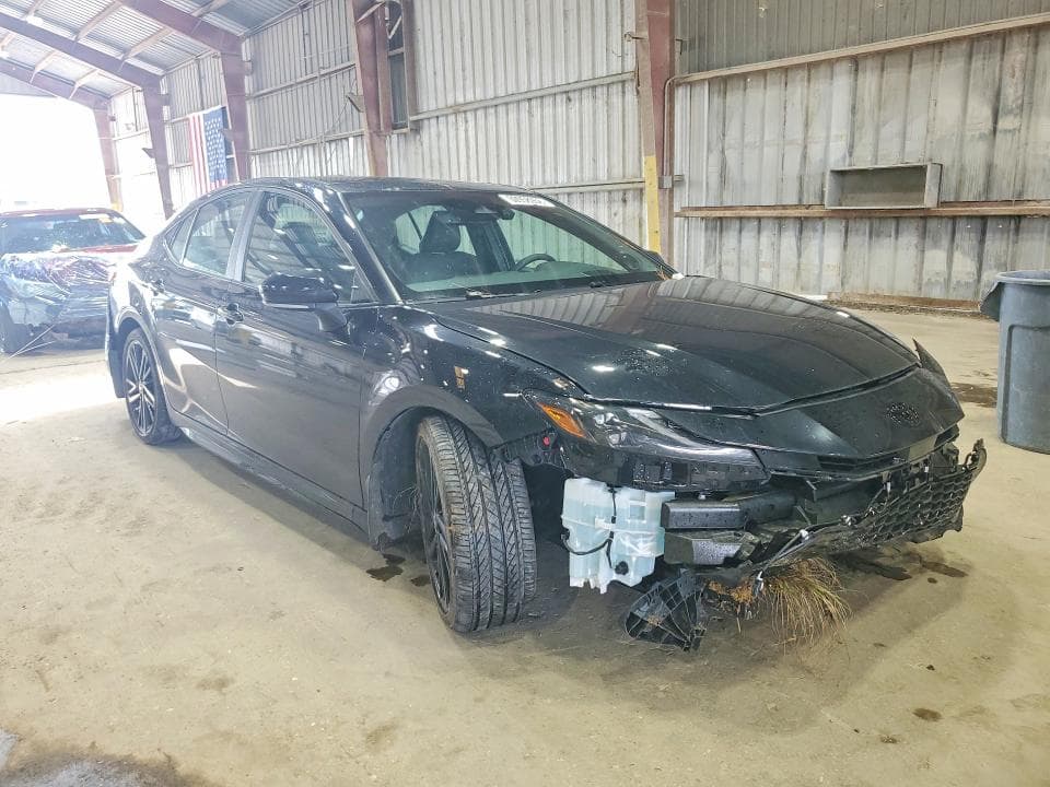 2026 TOYOTA CAMRY XSE 4