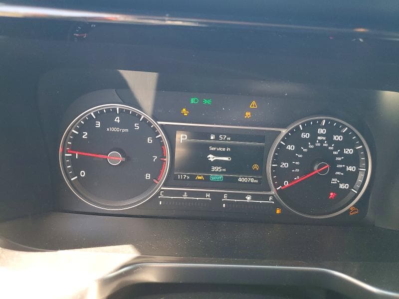 2023 KIA SORENTO LX 9