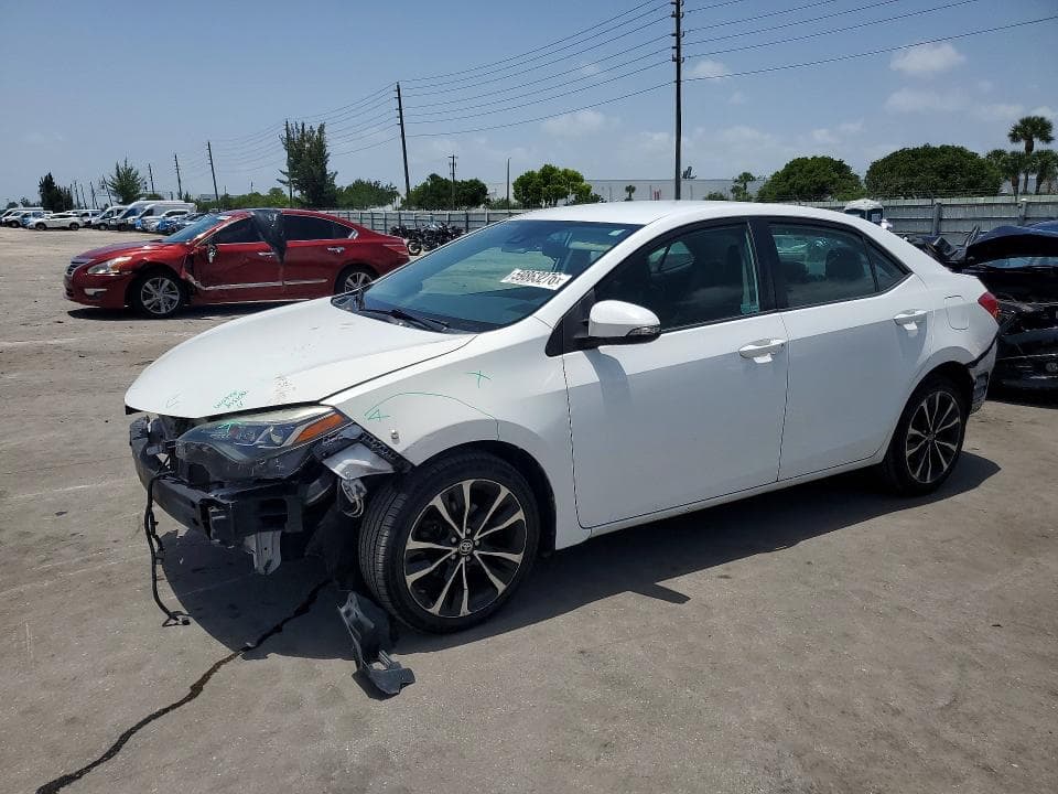 2019 TOYOTA COROLLA SE - 1