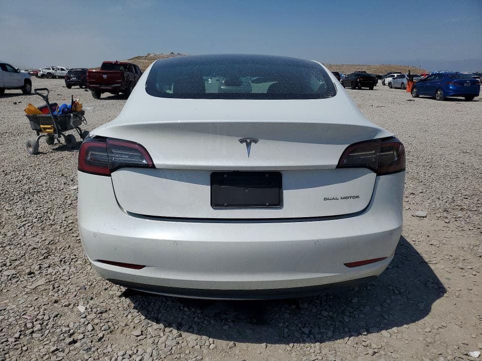 2021 TESLA MODEL 3 6