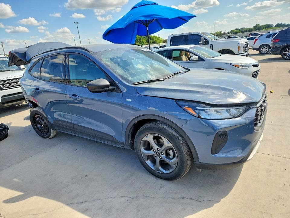 2025 FORD ESCAPE ST LINE 4