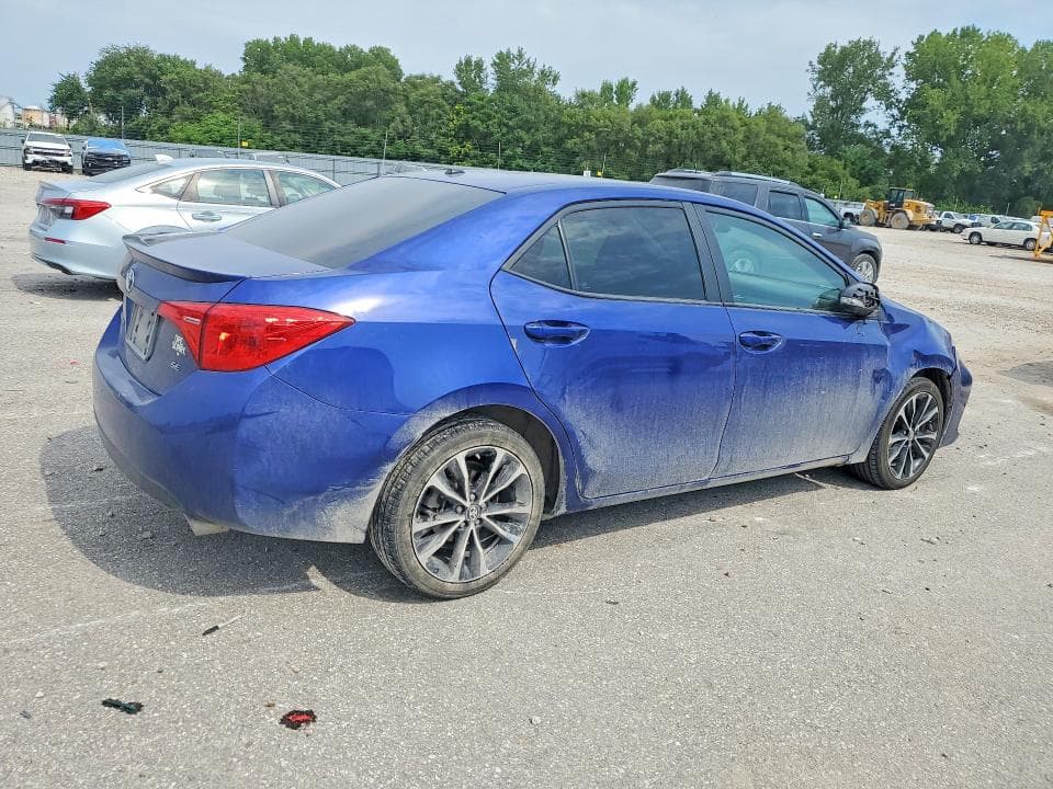 2018 TOYOTA COROLLA SE 3