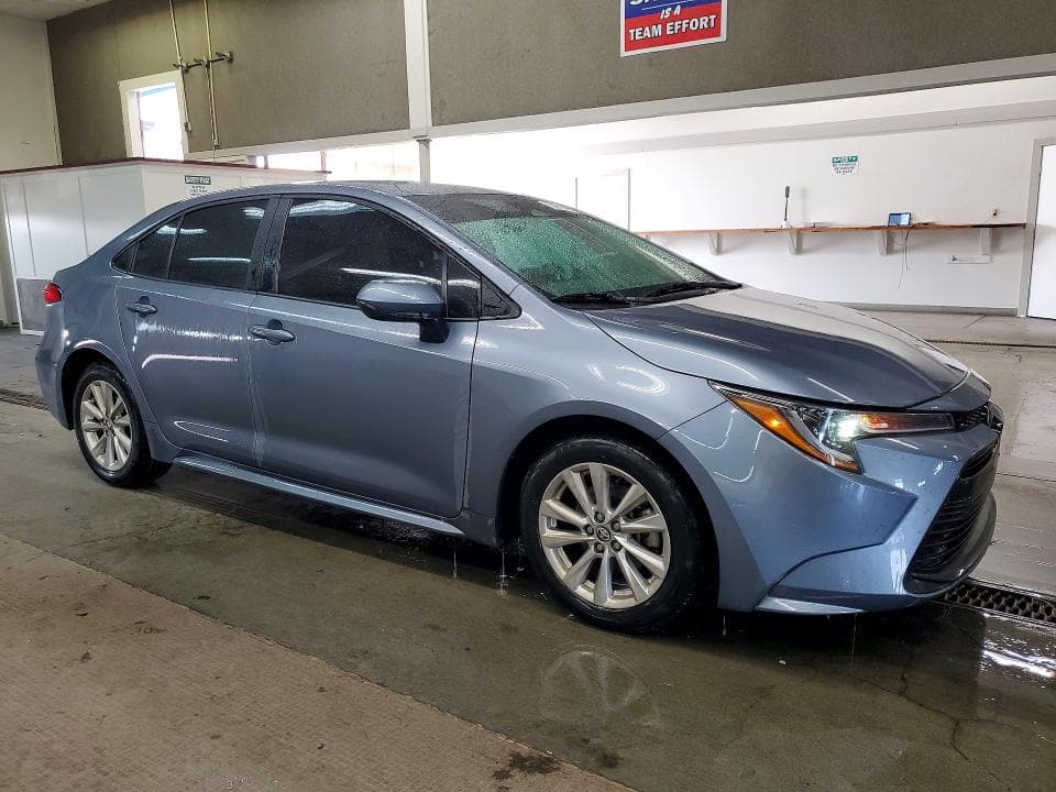 2024 TOYOTA COROLLA LE 4
