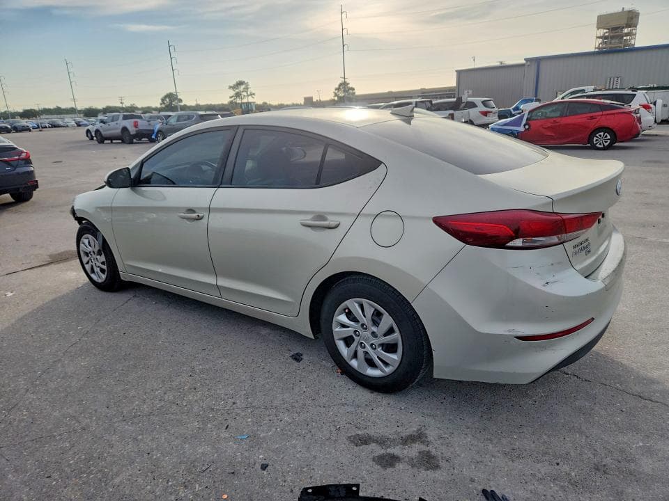 2017 HYUNDAI ELANTRA SE 2