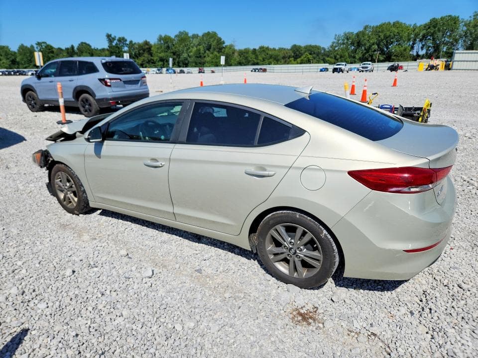 2017 HYUNDAI ELANTRA SE 2