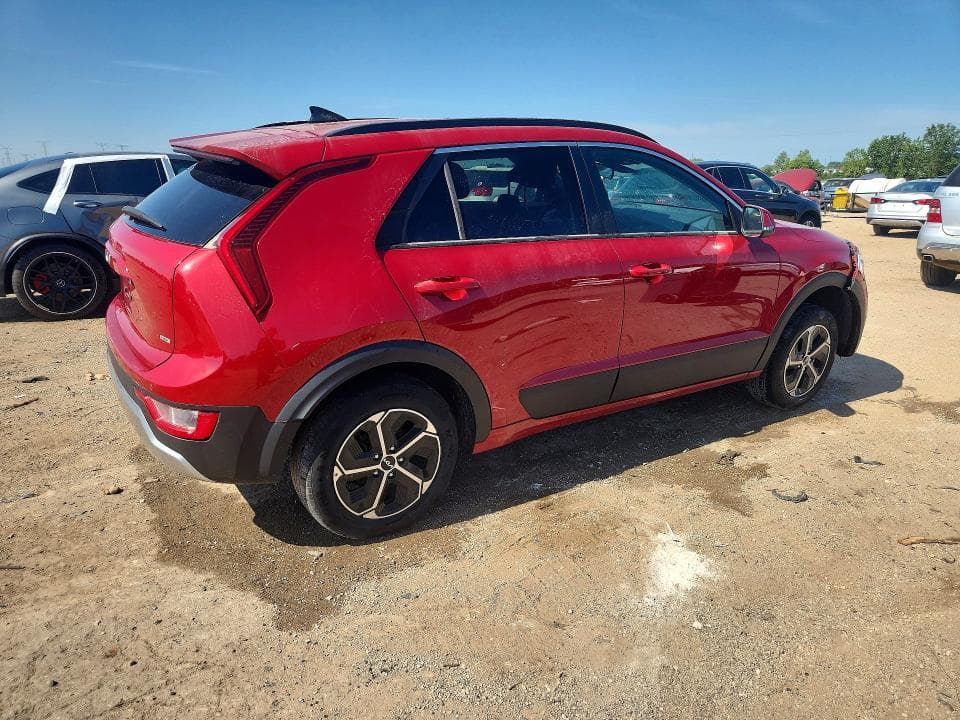 2023 KIA NIRO EX 3