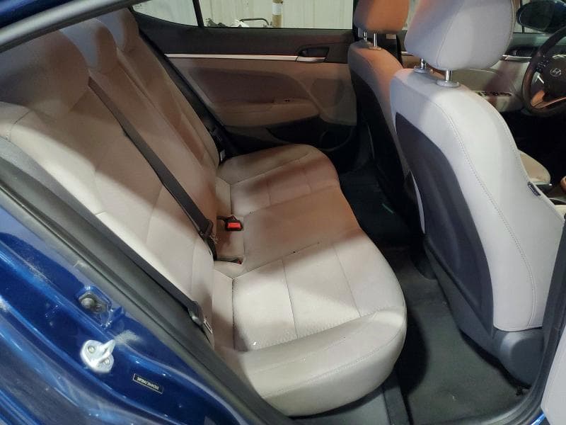 2019 HYUNDAI ELANTRA SEL 10